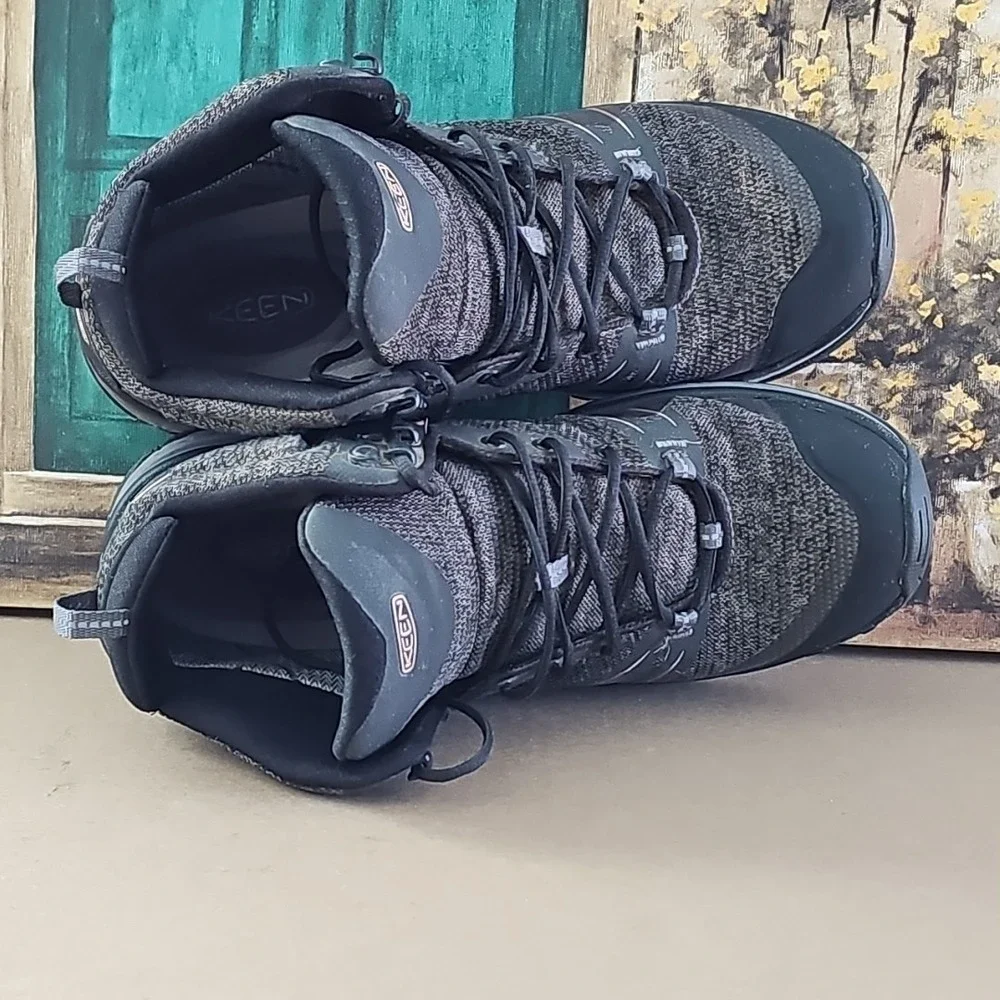 Keen Women's Terradora‎ Mid, Waterproof Hiking Boot 9.5W